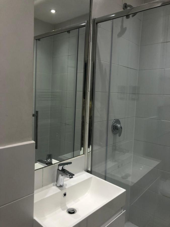 Elsham Apartments Лондон Экстерьер фото